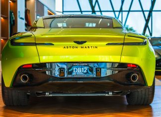 Zakup używanego Aston Martina DB11: checklista kontrolna przed podpisaniem umowy